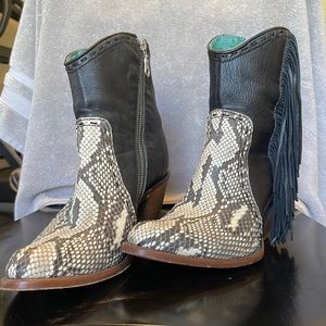 Corral C2909 Natural Python Fringe Ankle Bootie Size 8M
